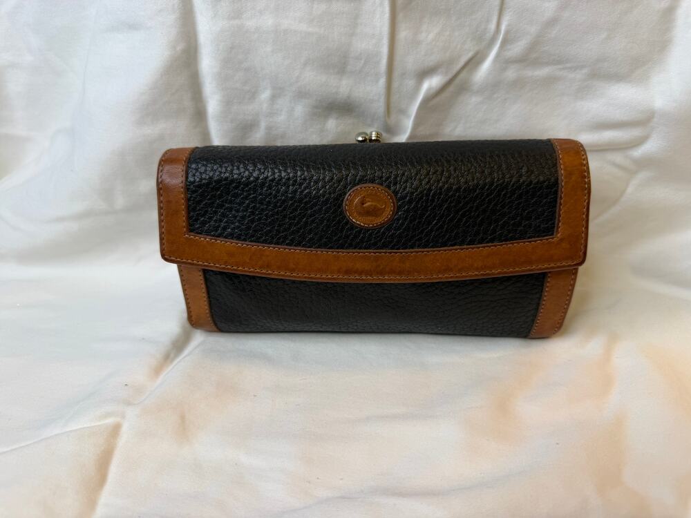 Dooney & Bourke Vintage All Weather Leather checkbook wallet organizer